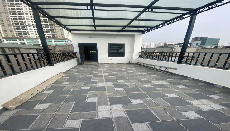 Siêu vip - Bán nhà đường đôi Tân Mai, 45m2, 5 tầng, 7 ngủ, 4 WC - Thang máy, Full đồ
